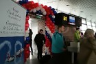Pasažieriem, kas lidoja Czech Airlines svētku brauciena tika sarupēti īpaši pārsteigumi, gan sagaidot lidojumu, gan paša lidojuma laikā -  www.czechai 5