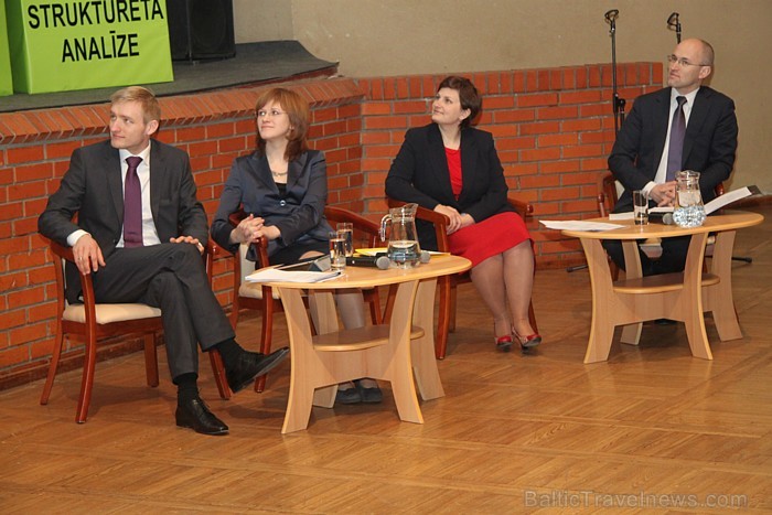 Trīs Latvijas ministri Daugavpilī rīko forumu «Iespēju Latgale» 73738