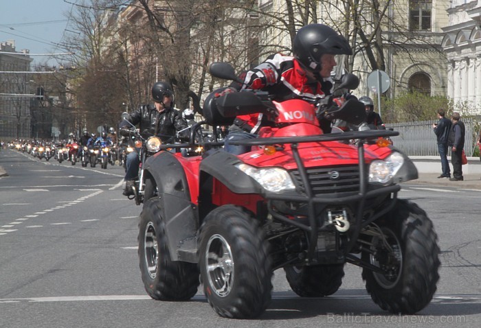 Motociklu sezonas atklāšanas parāde 2012 Rīgā - www.bmw-motorrad.lv 74319