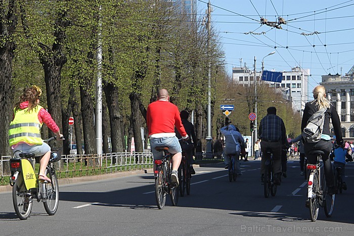 Rīgas velo parāde 2012 74393