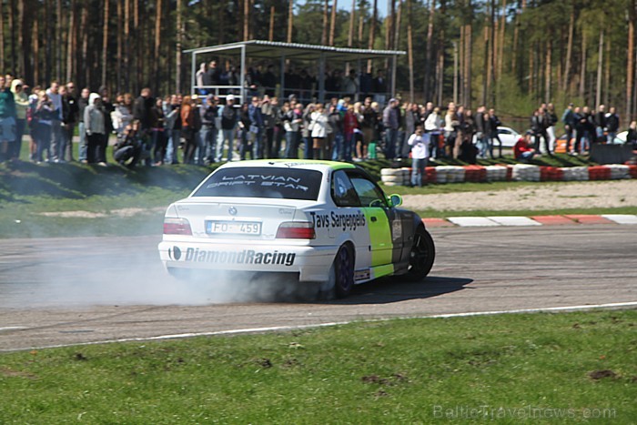 Latvijas BMW klubs (www.bmwklubs.lv) sadarbībā ar oficiālo BMW pārstāvi Latvijā BM Auto (www.bmauto.lv) rīko jau 7. Latvijas BMW festivālu 74407