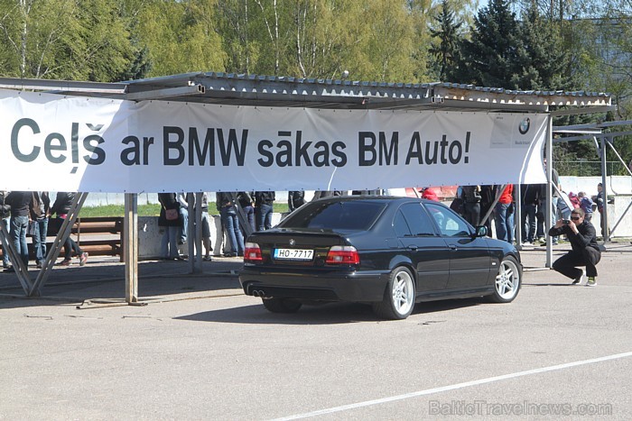 Latvijas BMW klubs (www.bmwklubs.lv) sadarbībā ar oficiālo BMW pārstāvi Latvijā BM Auto (www.bmauto.lv) rīko jau 7. Latvijas BMW festivālu 74414