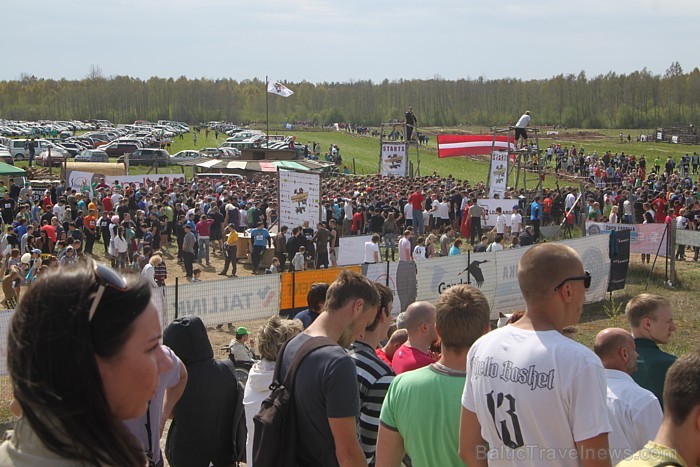 Nākošās 100 bildes no «Stipro skrējiena 2012» skatiet otrajā fotogalerijā - www.travelnews.lv 74479