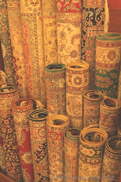 Turcija no senseniem laikiem ir slavena ar vilnas un zīda paklājiem - Kušadasi turku paklāju darbnīca 74869