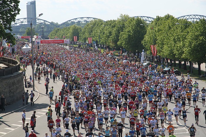 21. Rīgas maratons, kas notika 20.05.2012 un pulcēja dažādās distancēs 18 180 skrējējus 75617