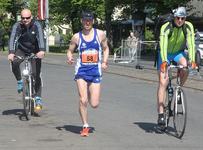 21. Rīgas maratons, kas notika 20.05.2012 un pulcēja dažādās distancēs 18 180 skrējējus (www.wess-select.lv) 75629