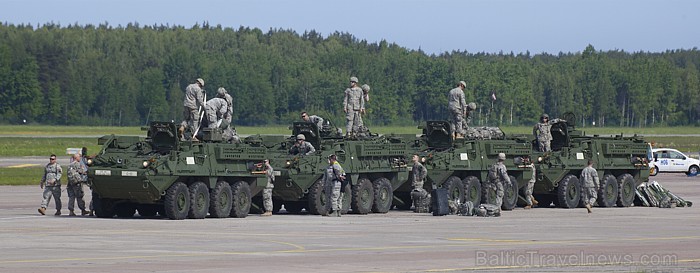 08.06.2012 lidostā «Rīga» nosēdās viena no lielākajām militārajām kravas lidmašīnām - Lockheed C-5A «Galaxy» Foto: www.fotoprojekts.lv 76638