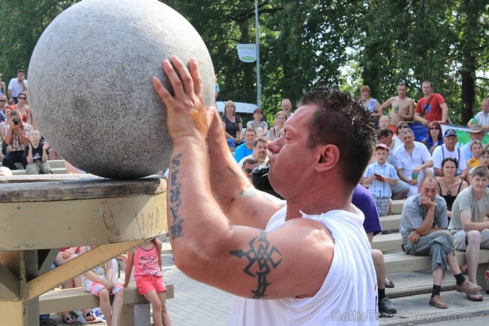 Jēkabpils pilsētas svētku laikā (07.07.2012) Latvijas Spēkavīri turpināja cīņu par Latvijas čempiona titulu. Foto: www.parstipru.lv 78546