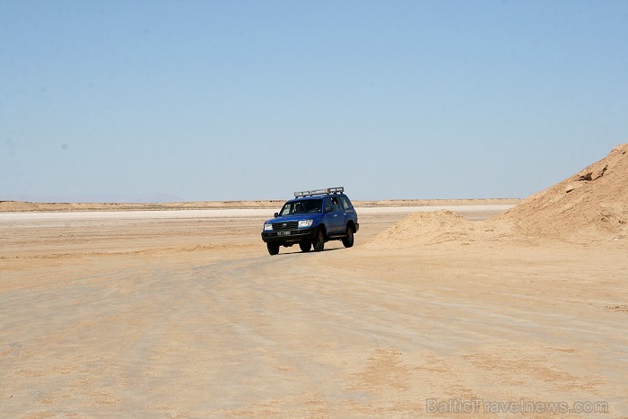 Dodies uz Sahāras tuksnesi (Onk Ejmel) mirāžas meklējumos. Valsts: Tunisija 79197