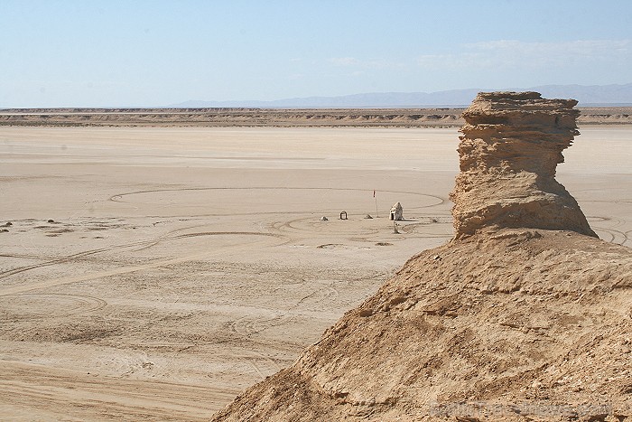 Dodies uz Sahāras tuksnesi (Onk Ejmel) mirāžas meklējumos. Valsts: Tunisija 79204