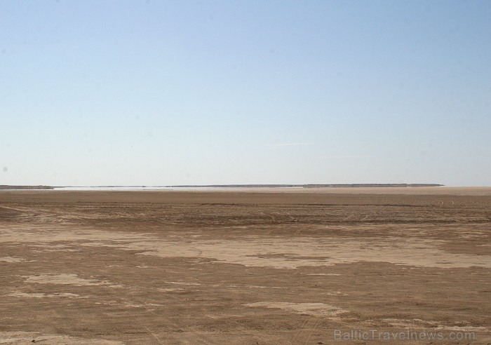 Dodies uz Sahāras tuksnesi (Onk Ejmel) mirāžas meklējumos. Valsts: Tunisija 79208