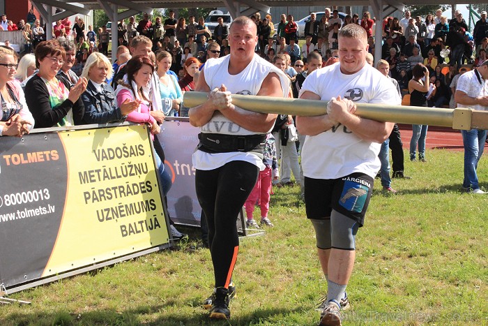 21. un 22. Līvānos un Ērgļos notika Spēkavīru divcīņu sacensības.  Foto: www.parstipru.lv 79304