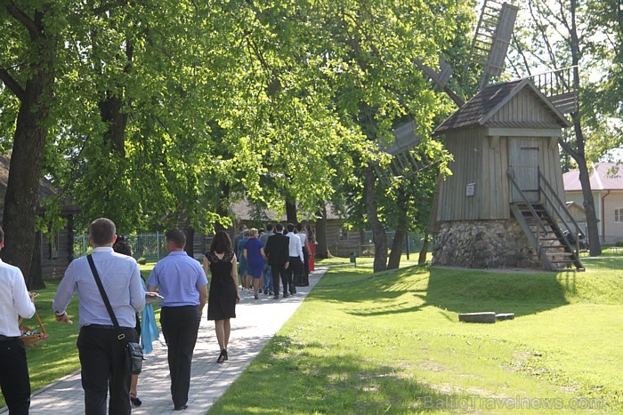 Ludzas Novadpētniecības muzejs: gruzīna un latgalietes kāzas - vairāk www.Fb.com/Travelnews.lv 79400