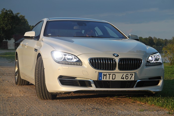 Mūsu testa automobiļa BMW Gran Coupe 640i tehniskie rādītāji - 320 zirgspēki, maksimālais ātrums 250 km/h, paātrinājums no 0 līdz 100 km/h tiek veikts 79723