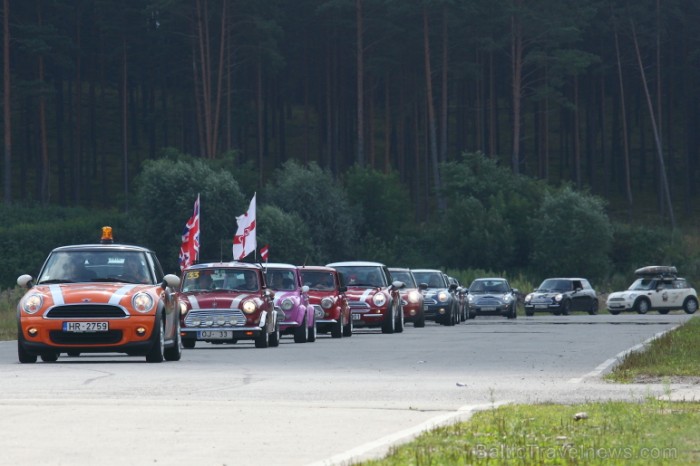 Izaicinājuma sacensībās Baltic Mini Challenge 2012 iekaro skatītāju sirdis, 04.08.2012 Foto: Juris Ķilkuts www.fotoatelje.lv 80206