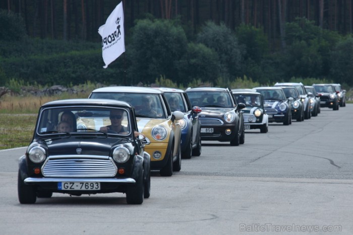 Izaicinājuma sacensībās Baltic Mini Challenge 2012 iekaro skatītāju sirdis, 04.08.2012 Foto: Juris Ķilkuts www.fotoatelje.lv 80210