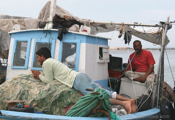 Esot Džerbas salā (Tunisija) noteikti dodies apciemot kādu no nelielām zvejnieku ostām, izbaudīt vietējo iedzīvotāju viesmīlību 81538