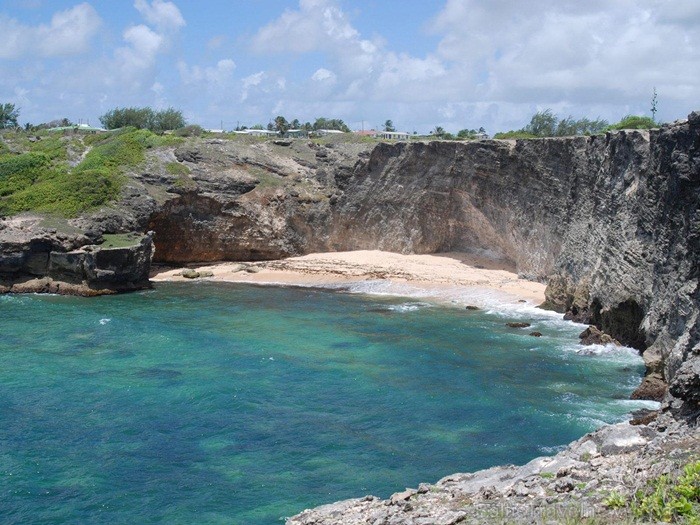 Ruma dzimtene – Barbadosa pārsteidz ar savu mantojuma, kultūras un dabas krāšņumu. Foto: www.visitbarbados.org 82691