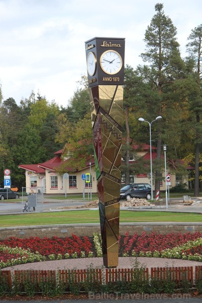 Mīlestības pilsētā Siguldā atklāts Laimas pulkstenis. Foto sponsors: www.tourism.sigulda.lv 82970