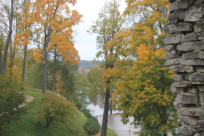 Livonijas ordeņa Cēsu viduslaiku pils un Cēsu pils parks. Foto sponsors: www.hotelkolonna.com 83087