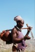 Namībijas iedzīvotāji ir lepni ne tikai par sevi, bet arī savu kultūru. Foto: www.namibiatourism.com 12