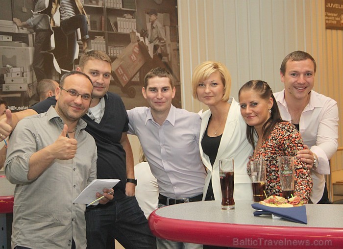 VIP transfēru uzņēmums «BBToys» rīkoja 5.10.2012 ikgadējo boulinga turnīru. Foto sponsors: www.bbtoys.lv 83231