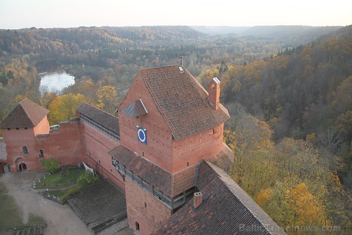 Rudens «zelts» izkrāšņo Turaidas muzejrezervātu. Foto sponsors: www.tourism.sigulda.lv 83636