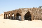 Vēja darinātās smilšu klintis Dbebcha ciemā (Tunisijā) 6