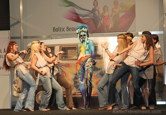 Skaistumkopšanas izstādes «Baltic Beauty 2012» konkursi  - «Body art 2012» un asociatīvā tēla konkurss. Foto sponsors: www.startours.lv 84312