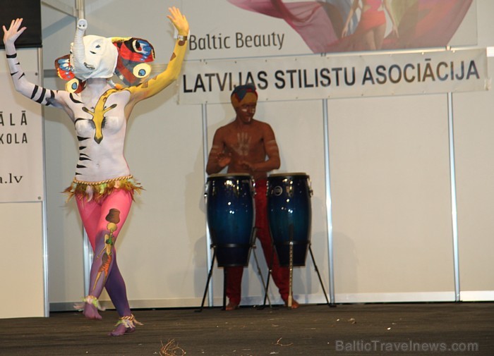Skaistumkopšanas izstādes «Baltic Beauty 2012» konkursi  - «Body art 2012» un asociatīvā tēla konkurss. Foto sponsors: www.startours.lv 84335