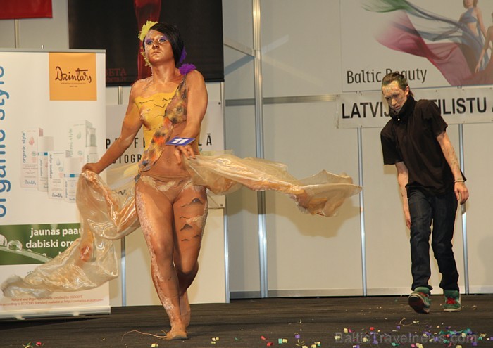 Skaistumkopšanas izstādes «Baltic Beauty 2012» konkursi  - «Body art 2012» un asociatīvā tēla konkurss. Foto sponsors: www.startours.lv 84343