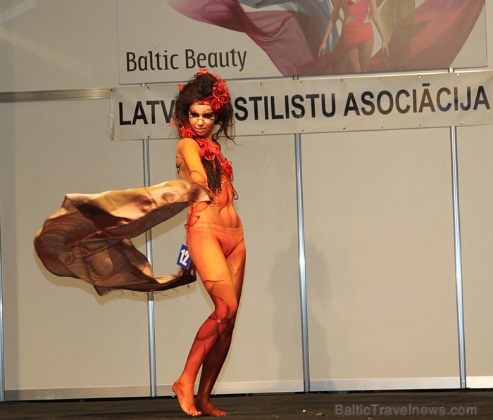 Skaistumkopšanas izstādes «Baltic Beauty 2012» konkursi  - «Body art 2012» un asociatīvā tēla konkurss. Foto sponsors: www.startours.lv 84345