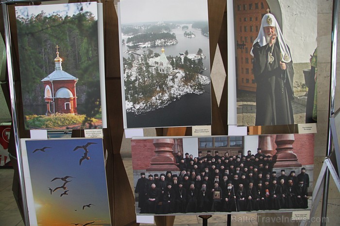 Sanatorijas «Jantarnij bereg» telpās bieži tiek rīkotas tematiskas izstādes 85416