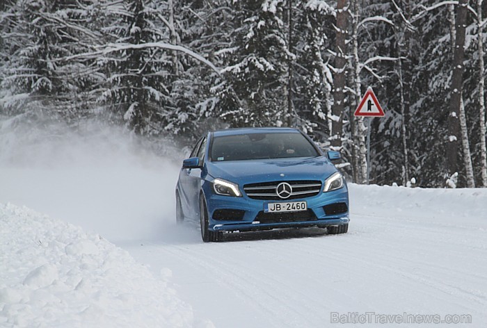 Aivars Mackevičs: sniegotajiem Latgales ceļiem platās Continental ContiWinterContact ziemas riepas nav pareiza izvēle, jo auto nenoturas izraudzītāja  86420