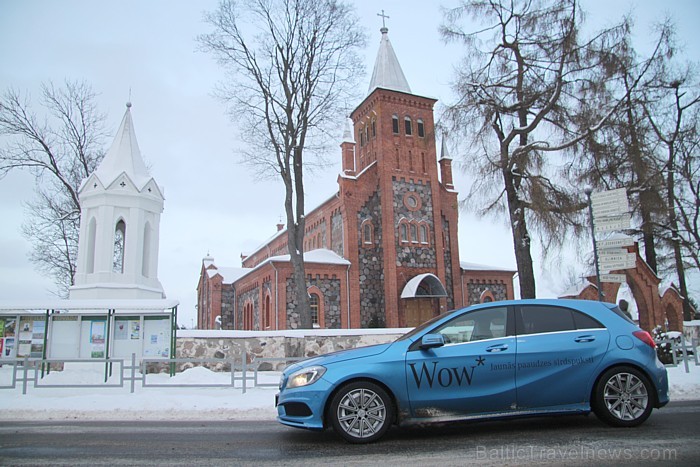 Travelnews.lv testē jauno Mercedes A250 Latgalē 86436