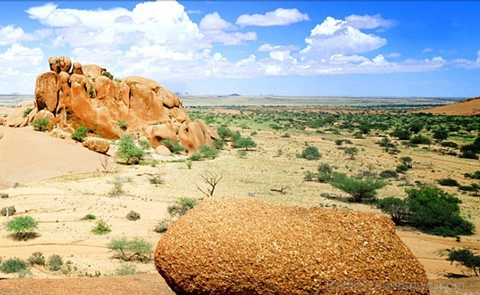 Namībija ietver sevī vārdiem neaprakstāmas dabas ainavas un katrai no tām ir savs raksturs un valdzinājums. Foto: www.namibiatourism.com.na 86774