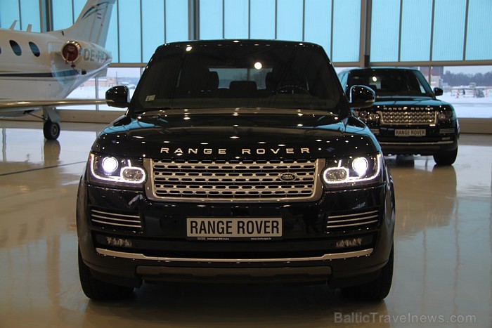 Inchcape BM Auto prezentē jauno Range Rover lidostas «Rīga» Biznesa aviācijas centrā 87094