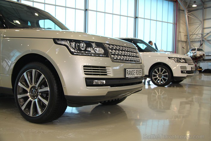 Inchcape BM Auto prezentē jauno Range Rover lidostas «Rīga» Biznesa aviācijas centrā 87098