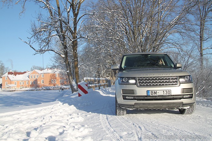 Jaunais Range Rover ir līdz šim izsmalcinātākais un jaudīgākais Land Rover automobilis, kas ir piebraucis pie Kukšu muižas 87391