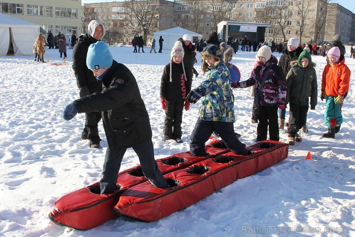 Svētdien, 27.01.2013, vairāk nekā 1000 Vecmīlgrāvja iedzīvotāju ar prieku nodevās 