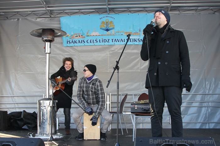 Svētdien, 27.01.2013, vairāk nekā 1000 Vecmīlgrāvja iedzīvotāju ar prieku nodevās 