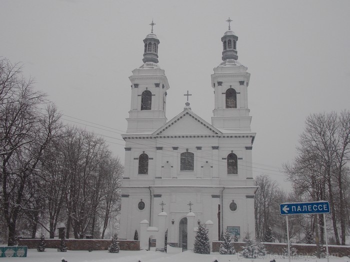 Vitebskas apgabals atrodas Baltkrievijas ziemeļu daļā, tur sastopamas gan zemienes, gan augstienes. Apgabals slavens ar daudzajiem ezeriem, kā arī cau 87564