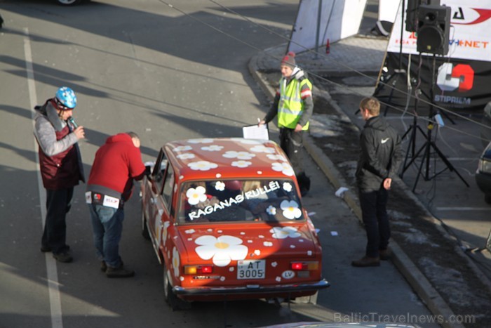 «Sieviešu dienas rallijs 2013» ko organizē Par stipru Latviju - lai nenokavētu citas bildes, tad piesakamies - www.Fb.com/Travelnews.lv 89663