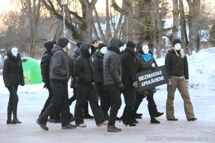 Svētdien, 2013. gada 9. martā, Siguldas Ziemas festivāla ietvaros norisinājies Ziemas festivāla karnevāls. Foto: Juris Ķilkuts, FotoAtelje.lv 90149