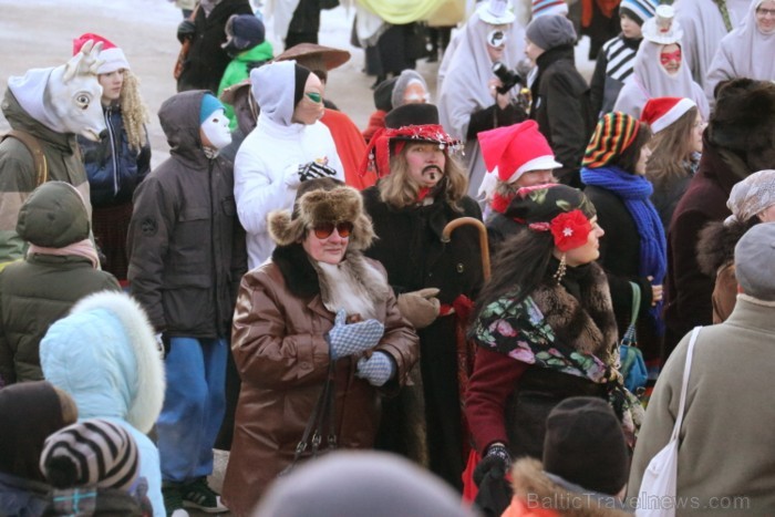 Svētdien, 2013. gada 9. martā, Siguldas Ziemas festivāla ietvaros norisinājies Ziemas festivāla karnevāls. Foto: Juris Ķilkuts, FotoAtelje.lv 90153