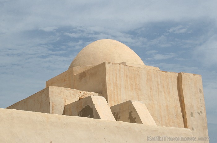 Ghazi Mustapha Fort ir nozīmīgs tūrisma objekts Džerbas salā (Tunisija). Tas tika celts 15.gds., kad sultāns Abu Fares gatavojās cīņai pret spāņu kara 90358
