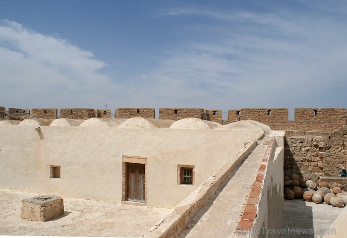 Ghazi Mustapha Fort ir nozīmīgs tūrisma objekts Džerbas salā (Tunisija). Tas tika celts 15.gds., kad sultāns Abu Fares gatavojās cīņai pret spāņu kara 90360