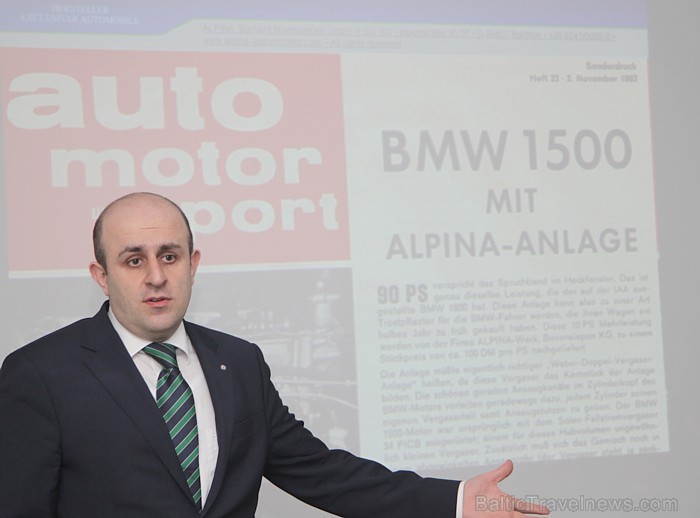 Tieši ar šo rakstu Vācijas populārajā laikrakstā «Auto Moto Sport» BMW Alpina uzsāka savu slavas gājienu 1961. gadā, kad BMW 1500 īpašnieki varēja uzl 91771