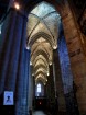 Grandioza Rodezas katedrāle, kas paceļas virs nelielas viesmīlīgas pilsētas, ir gotiskās arhitektūras brīnums. Tās ēka ir uzcelta 12. gadsimtā un ir v 10