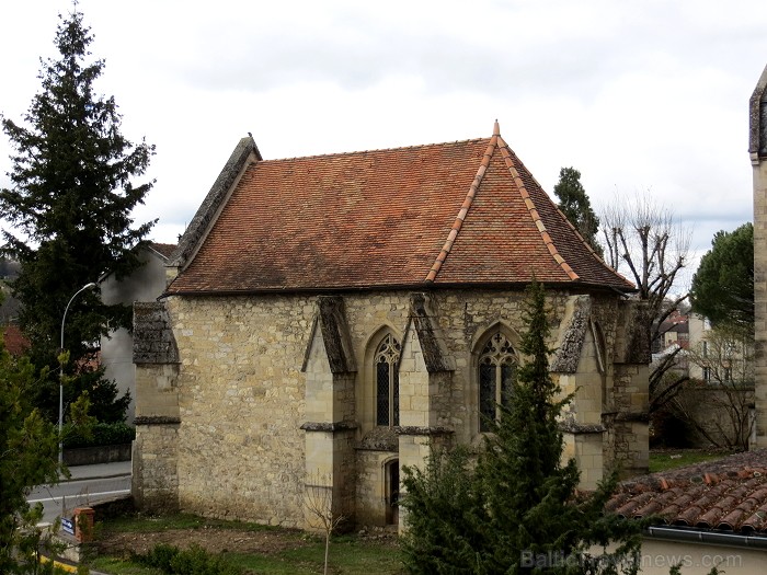 Klosteris Chartreuse St Sauveur ir neaizmirstams 15.gadsimta arhitektūras un vēstures piemineklis. Tas atrodas pilsētā Villefranche-de-Rouergue un ir  91916